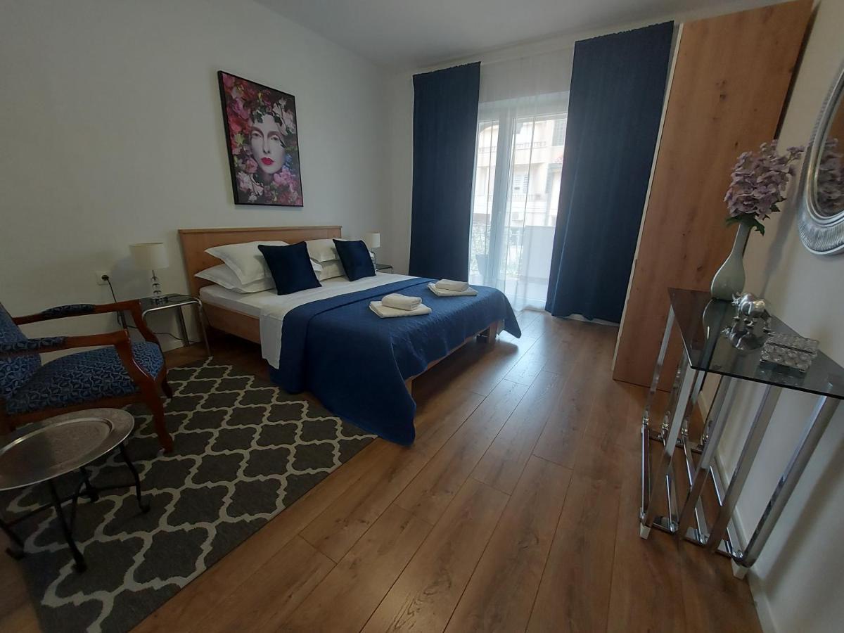 Apartments And Rooms Villa Dona Makarska Dış mekan fotoğraf