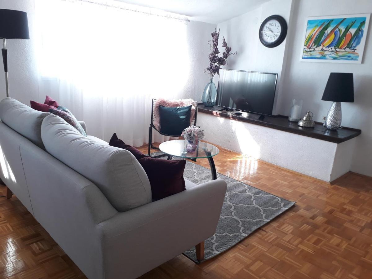 Apartments And Rooms Villa Dona Makarska Dış mekan fotoğraf